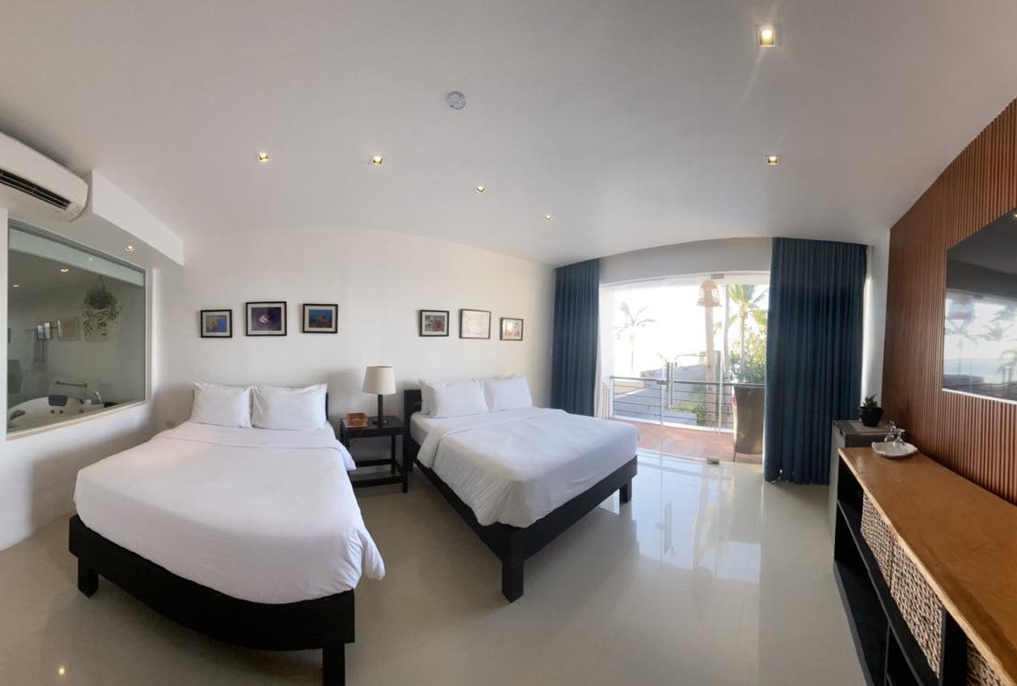 Suite with Sea View