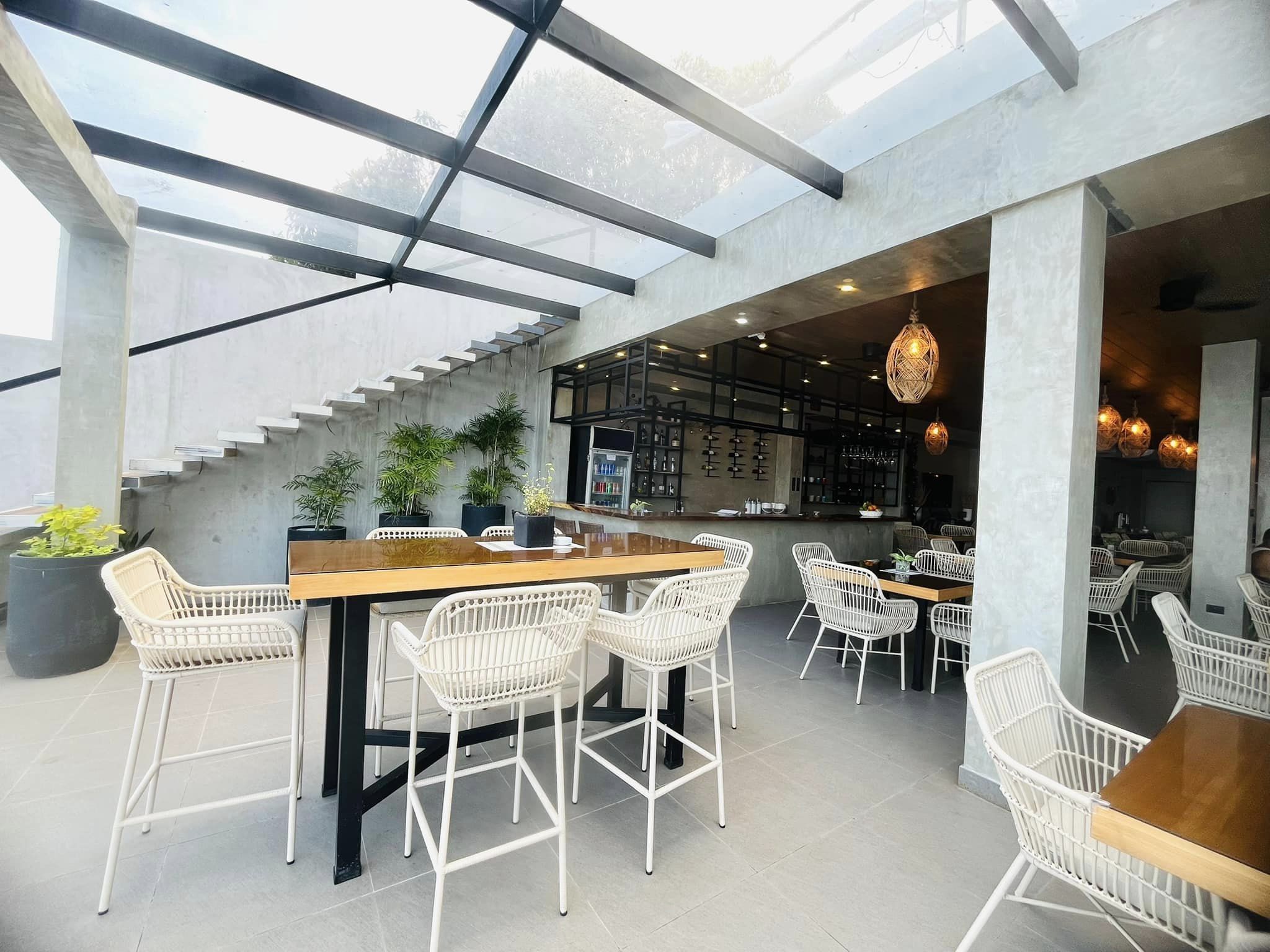 Casa Escondida Bar and Lounge