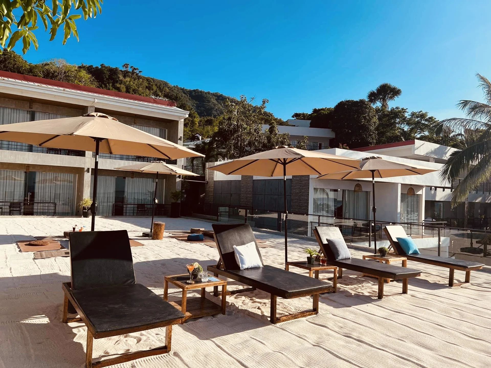 Beach Deck