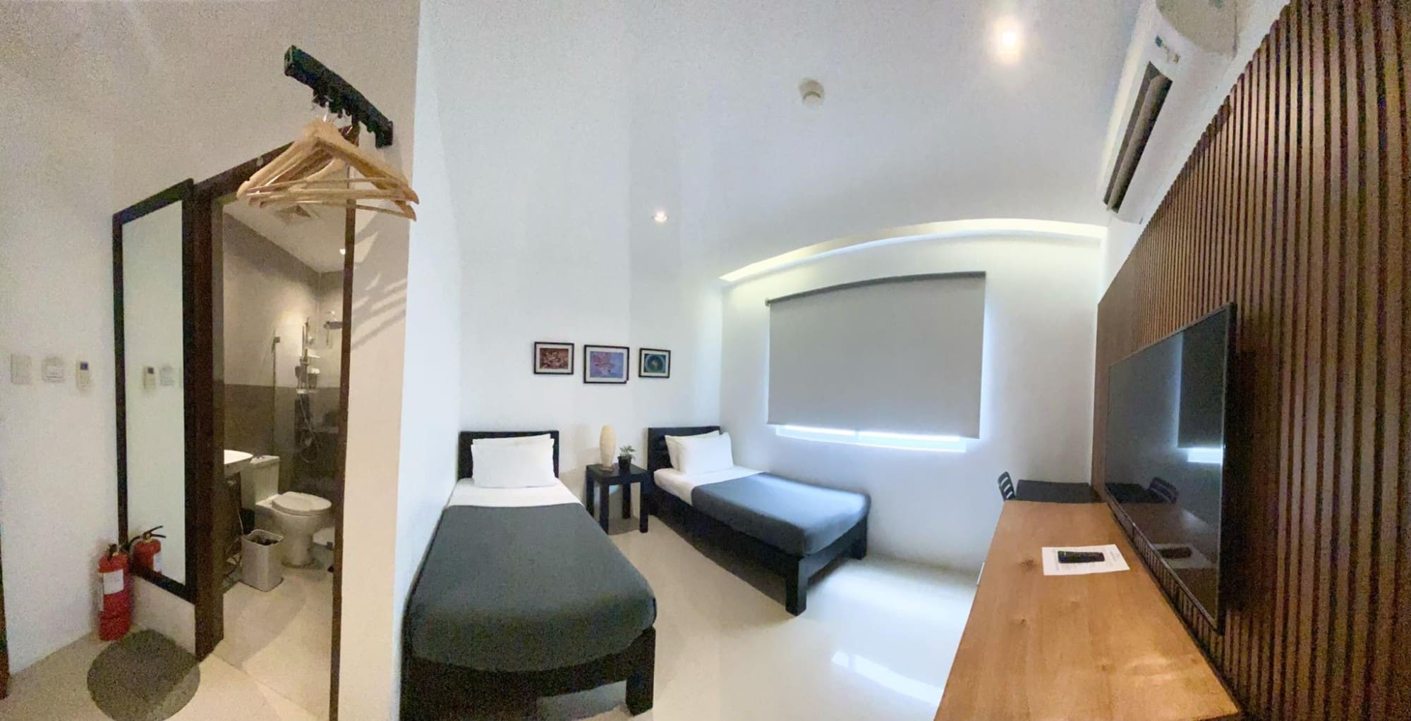 Standard Twin — Bathroom